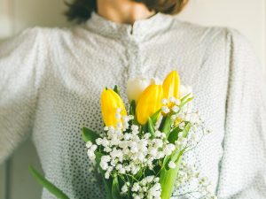 يوم المرأة العالمي – كوني آمنة واحصلي على تأمين السيارة في الإمارات