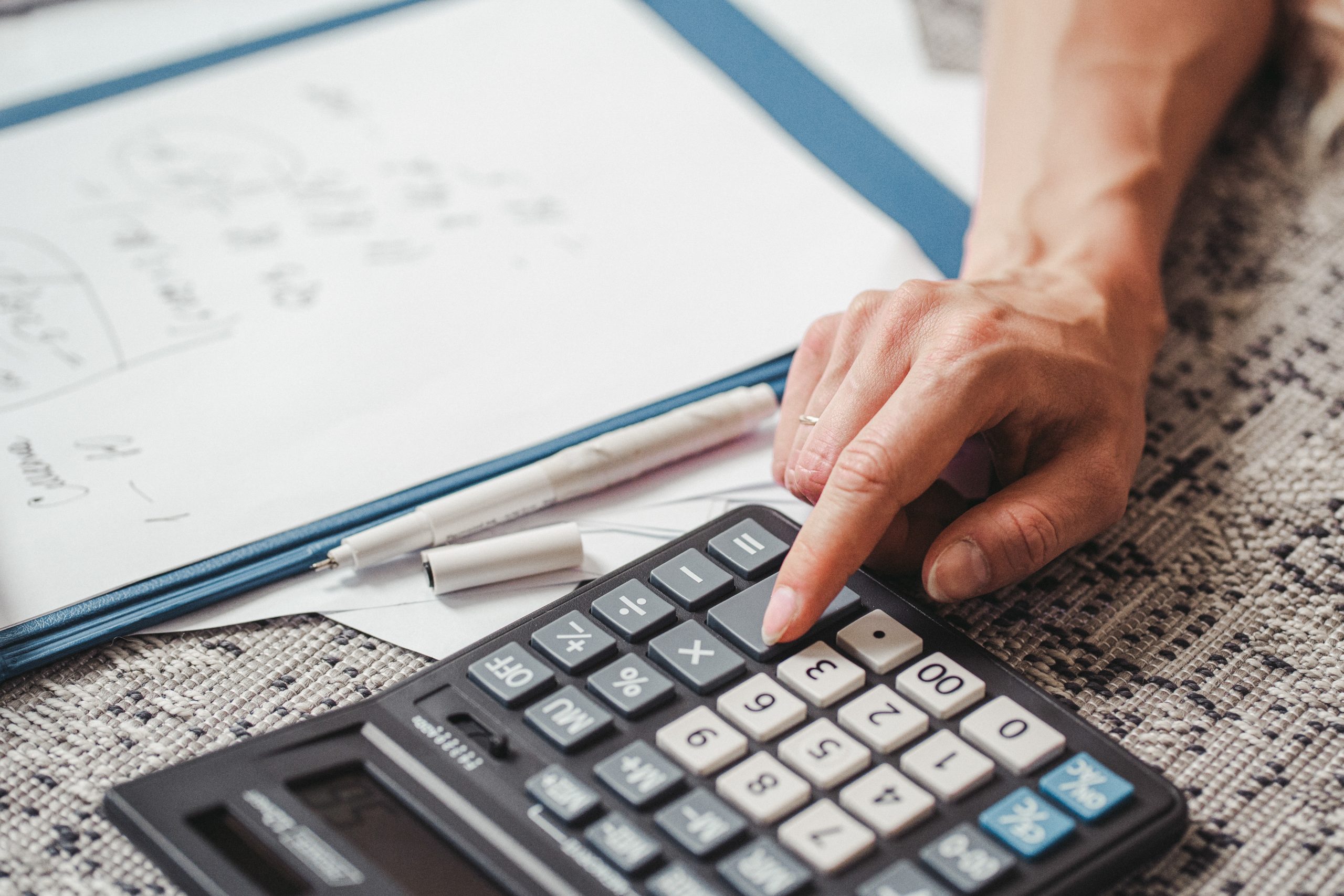 Use BuyAnyInsurance Car Insurance Calculator to get the best quotes