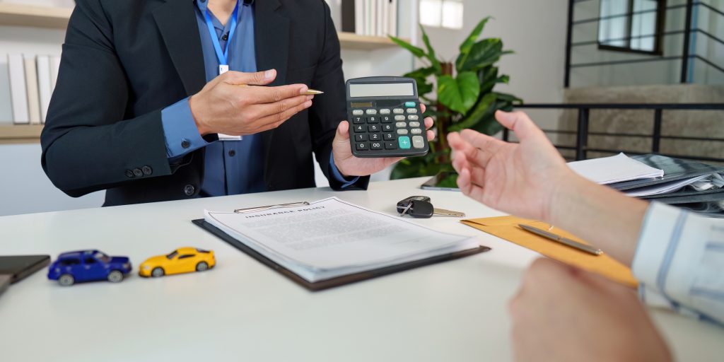 Calculate car insurance premium