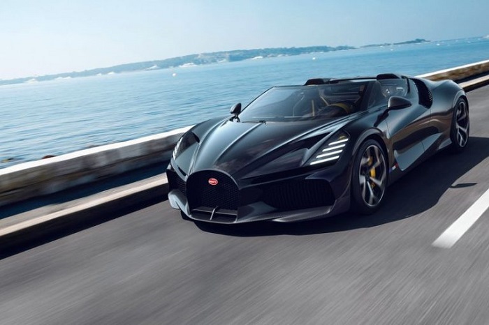 The 12 Fastest Cars in the World