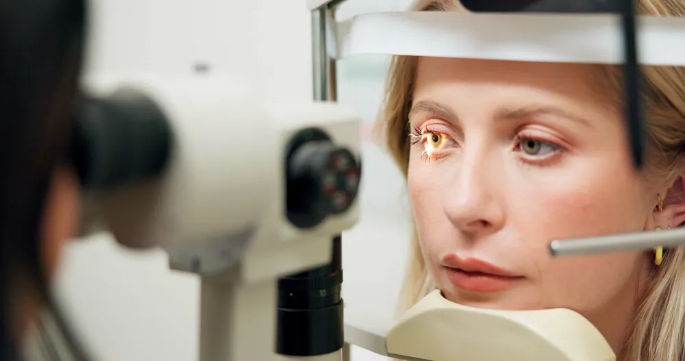 Driving license Sharjah eye test centers